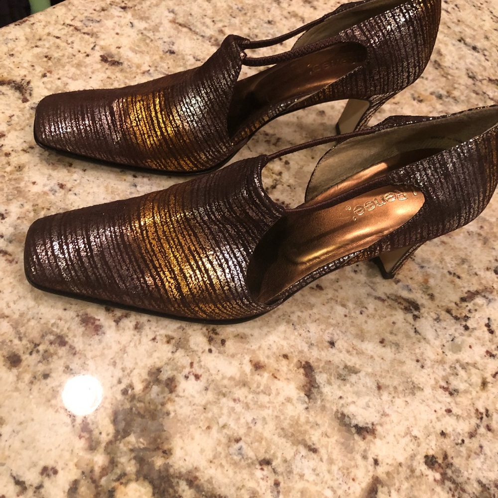 J Renee shoes worn once